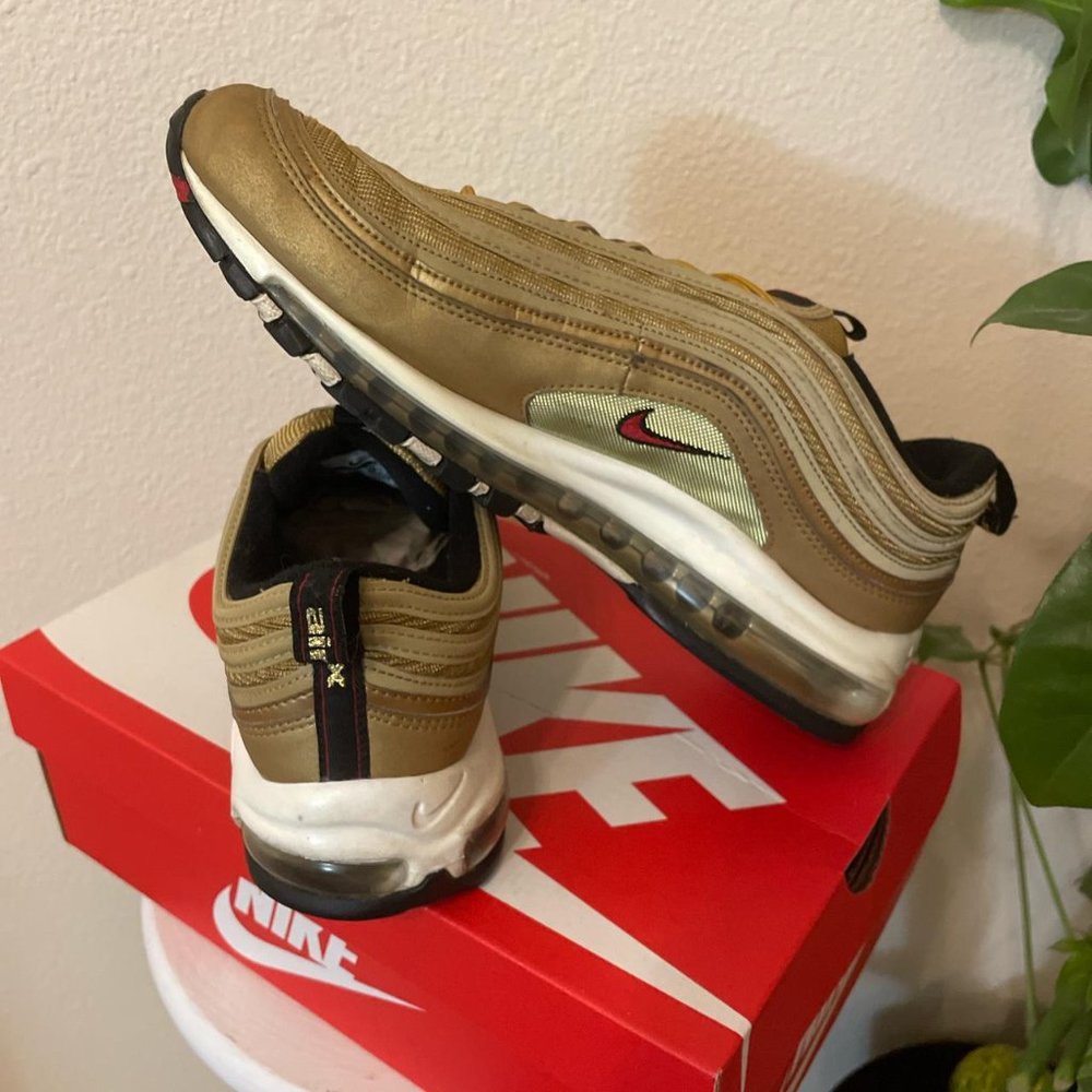 Nike air max 97 gold metallic (sz 11)